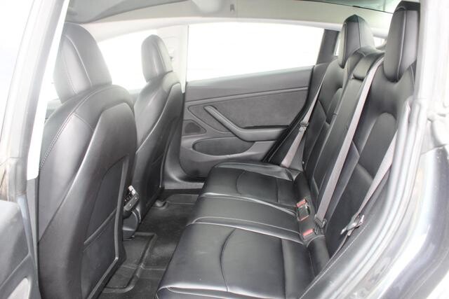 2018 Tesla Model 3 in Decatur, GA 30032 - 2308116 43