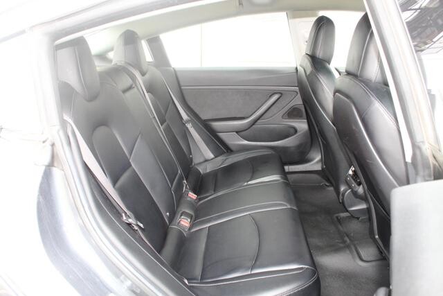 2018 Tesla Model 3 in Decatur, GA 30032 - 2308116 44