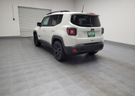2018 Jeep Renegade in Downey, CA 90241 - 2308145 5