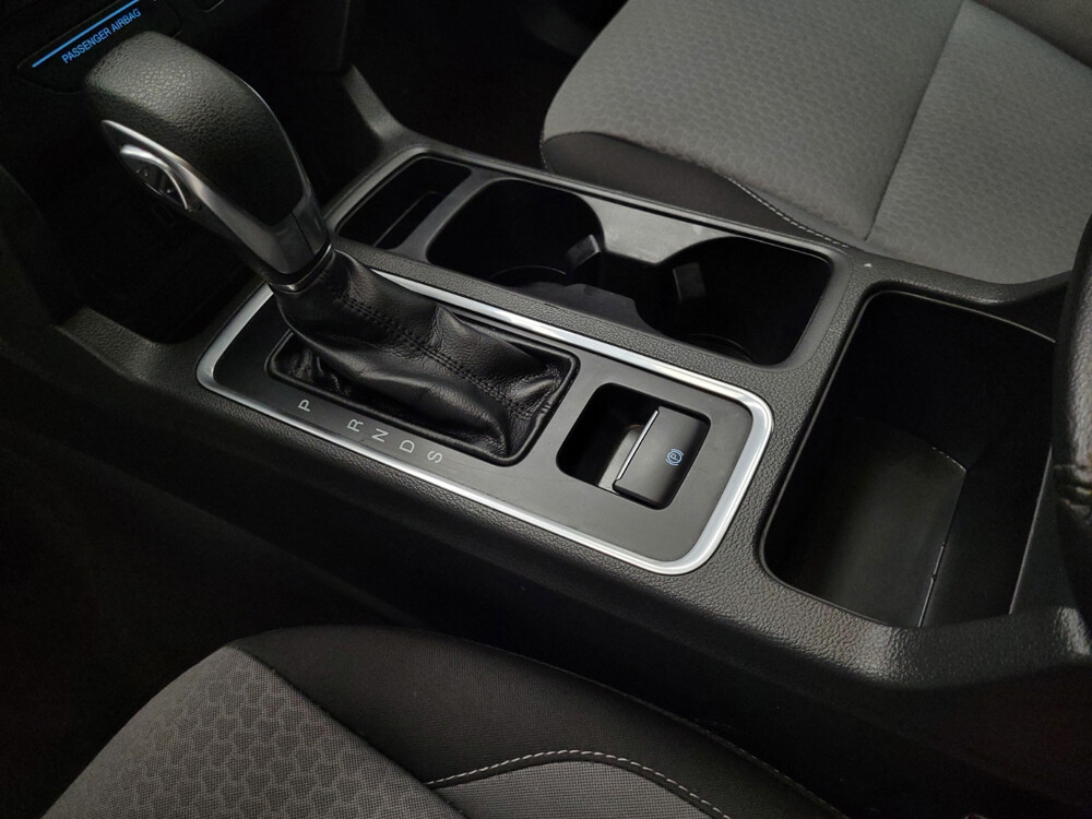 2018 Ford Escape in Las Vegas, NV 89104 - 2308202 59