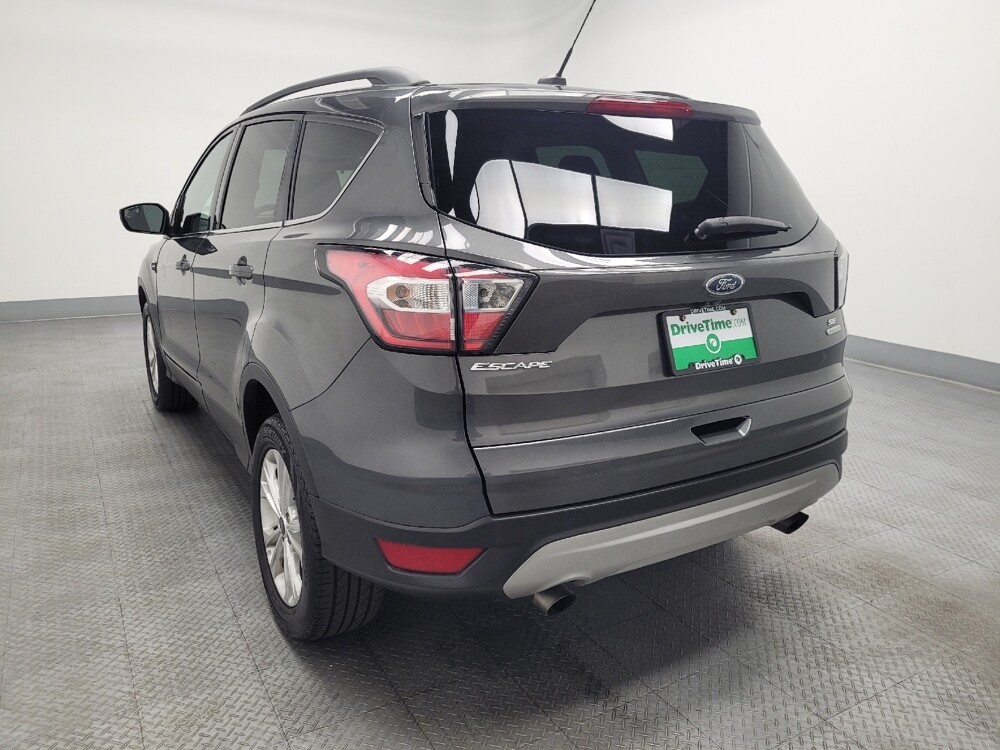 2018 Ford Escape in Las Vegas, NV 89104 - 2308202 5