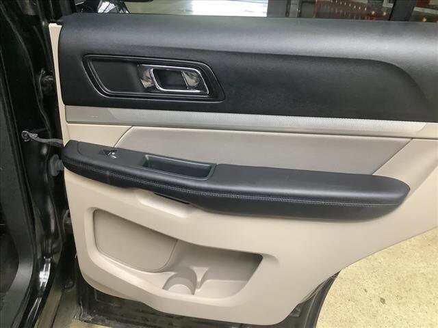 2018 Ford Explorer in Chicago, IL 60659 - 2308374 20