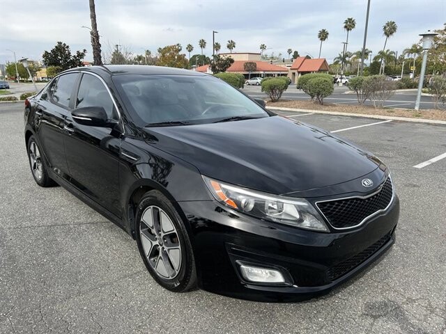 2015 Kia Optima in COSTA MESA, CA 92626 - 2308400 9