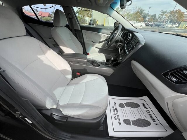2015 Kia Optima in COSTA MESA, CA 92626 - 2308400 12