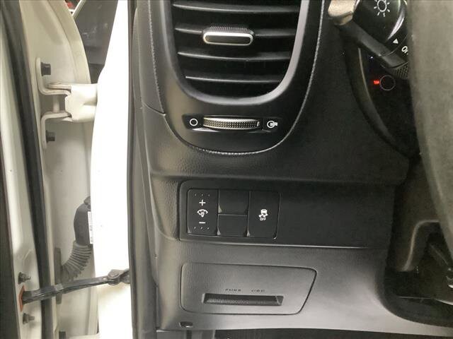 2019 Kia Soul in Chicago, IL 60659 - 2308909 11