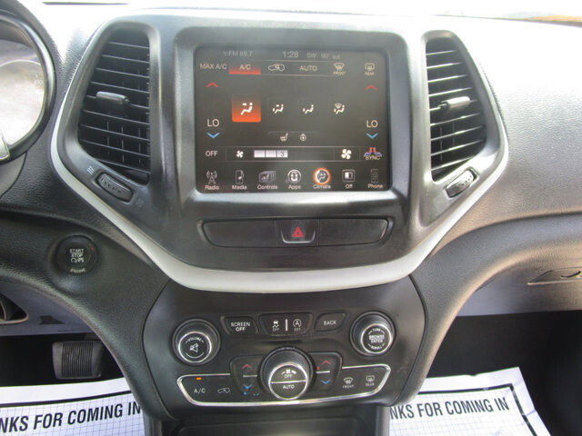 2016 Jeep Cherokee in Tampa, FL 33604-6914 - 2309244 34