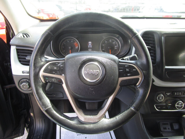 2016 Jeep Cherokee in Tampa, FL 33604-6914 - 2309244 33