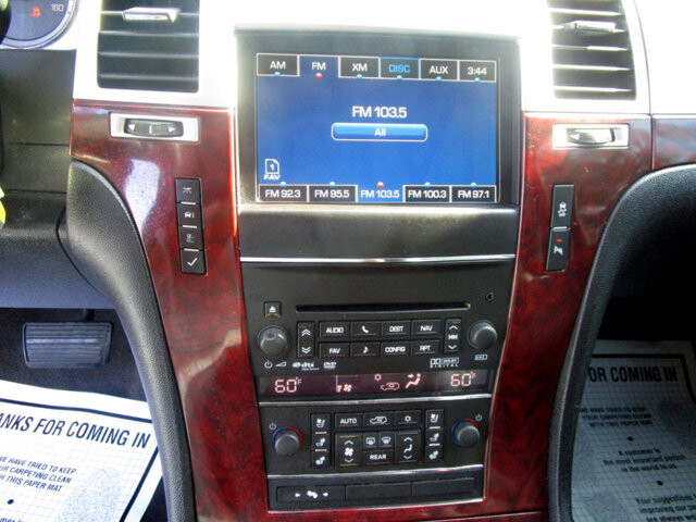 2012 Cadillac Escalade ESV in Tampa, FL 33604-6914 - 2309247 5