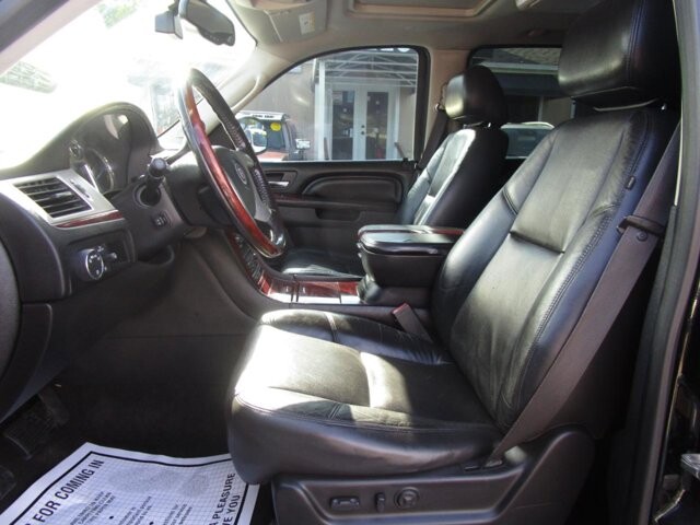 2012 Cadillac Escalade ESV in Tampa, FL 33604-6914 - 2309247 9