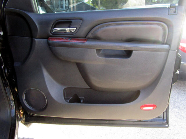 2012 Cadillac Escalade ESV in Tampa, FL 33604-6914 - 2309247 91