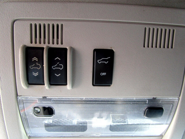 2012 Cadillac Escalade ESV in Tampa, FL 33604-6914 - 2309247 88