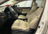 2017 Honda CR-V in Milwaulkee, WI 53221 - 2309331 5