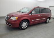 2014 Chrysler Town & Country in Tampa, FL 33612 - 2309451 2