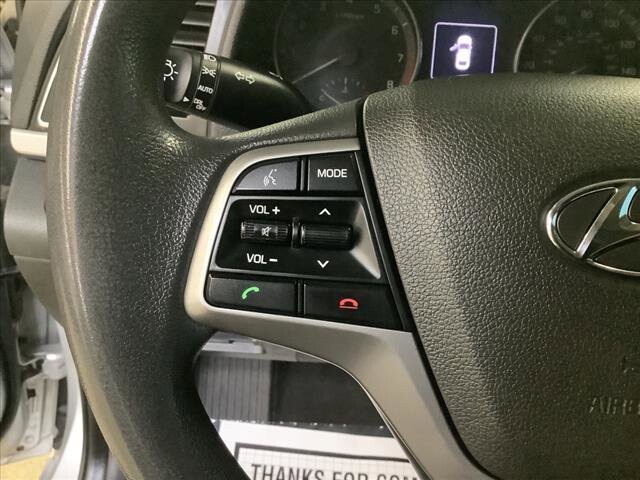 2018 Hyundai Elantra in Chicago, IL 60659 - 2310066 12