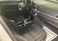 2018 Hyundai Elantra in Chicago, IL 60659 - 2310066 21