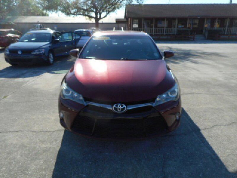 2016 Toyota Camry in Jacksonville, FL 32205 - 2310686