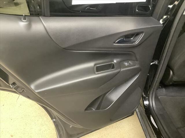 2020 Chevrolet Equinox in Chicago, IL 60659 - 2311071 17