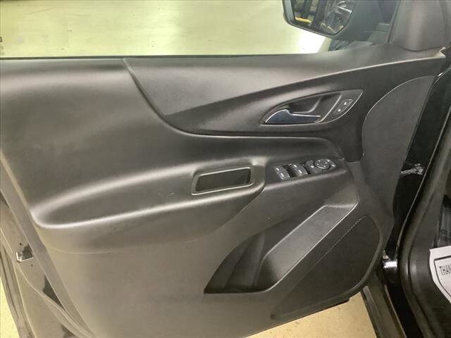 2020 Chevrolet Equinox in Chicago, IL 60659 - 2311071 9