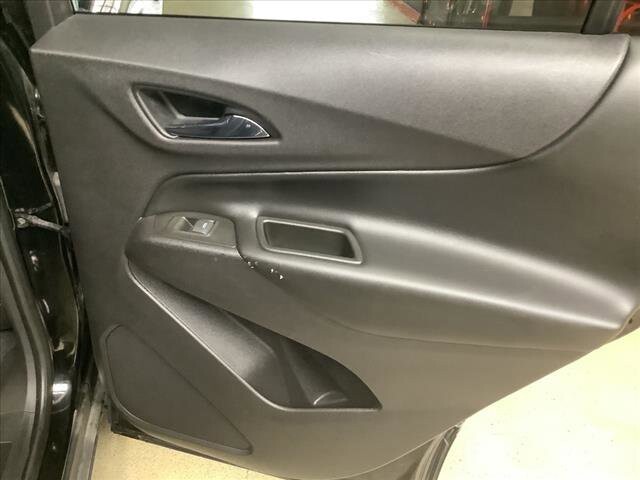 2020 Chevrolet Equinox in Chicago, IL 60659 - 2311071 20
