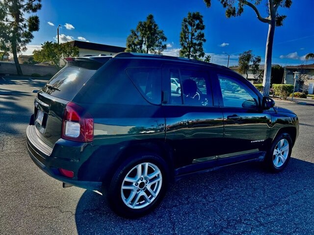 2016 Jeep Compass in COSTA MESA, CA 92626 - 2311128 7