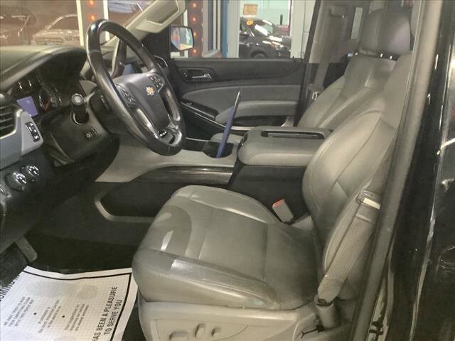 2015 Chevrolet Tahoe in Chicago, IL 60659 - 2311142 10