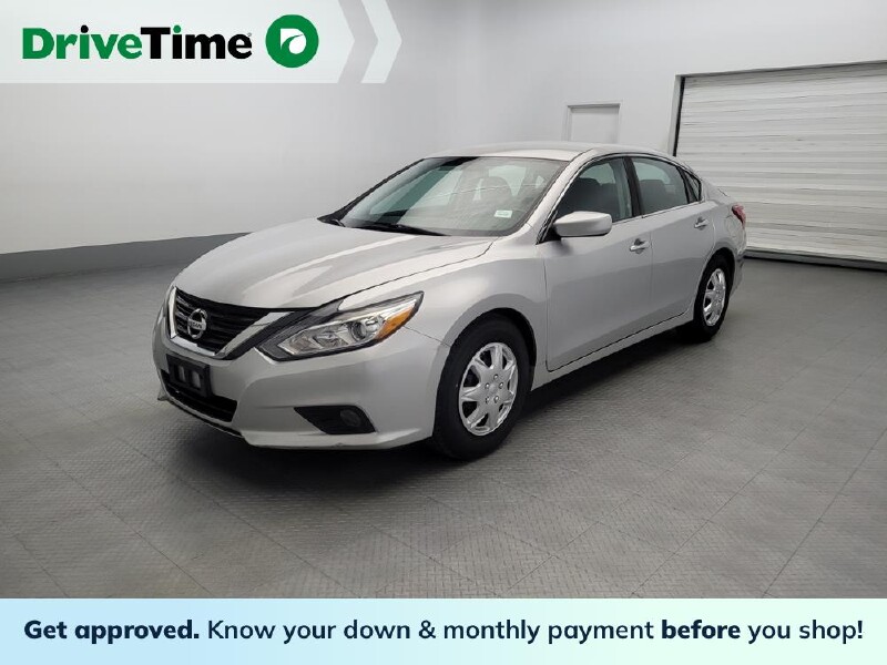 2017 Nissan Altima in Pittsburgh, PA 15237 - 2311304