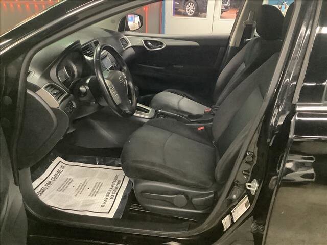 2015 Nissan Sentra in Chicago, IL 60659 - 2311379 10