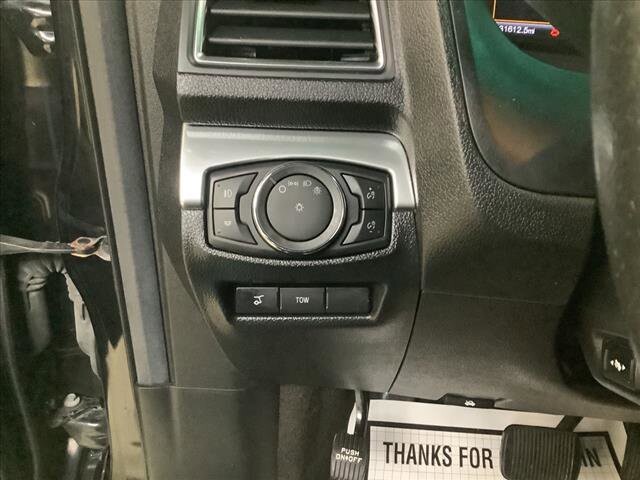 2016 Ford Explorer in Chicago, IL 60659 - 2311405 11