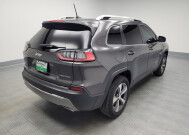 2019 Jeep Cherokee in Indianapolis, IN 46222 - 2311750 9
