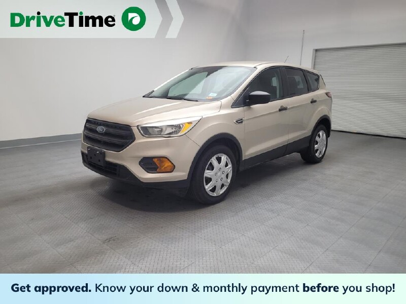 2017 Ford Escape in Van Nuys, CA 91411 - 2312627