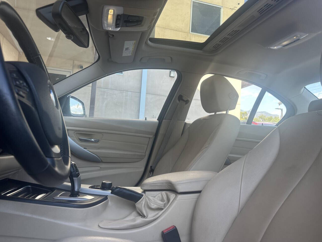 2013 BMW 320i xDrive in Pasadena, CA 91107 - 2313077 6