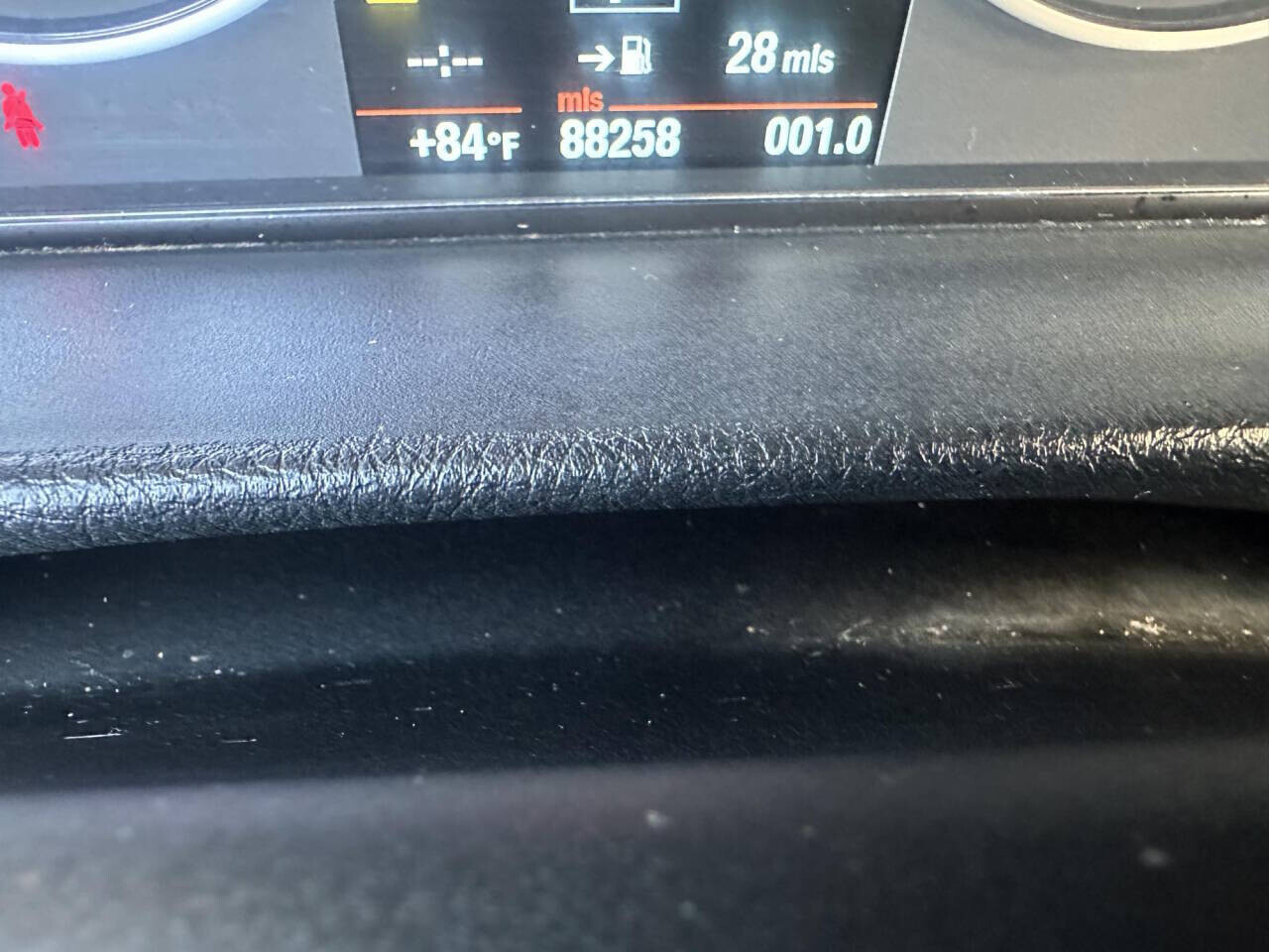 2013 BMW 320i xDrive in Pasadena, CA 91107 - 2313077 26