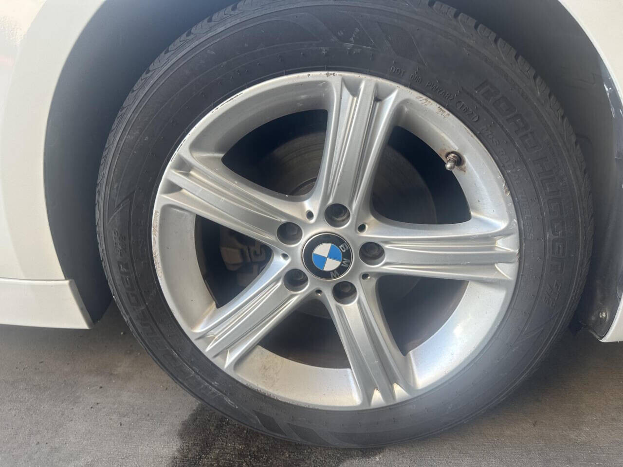 2013 BMW 320i xDrive in Pasadena, CA 91107 - 2313077 22