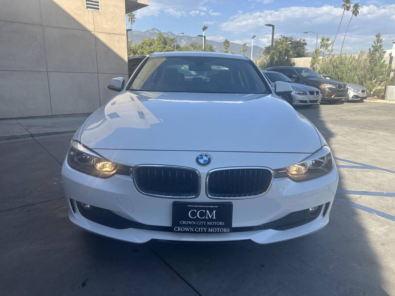 2013 BMW 320i xDrive in Pasadena, CA 91107 - 2313077