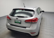 2017 Kia Forte in Indianapolis, IN 46222 - 2313402 7