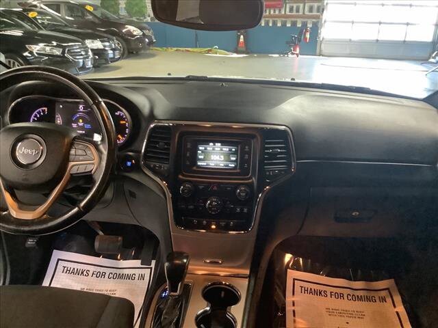 2017 Jeep Grand Cherokee in Chicago, IL 60659 - 2313722 20