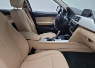 2018 BMW 320i xDrive in Taylor, MI 48180 - 2313941 21
