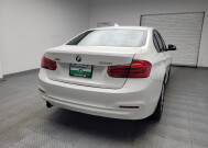2018 BMW 320i xDrive in Taylor, MI 48180 - 2313941 7