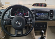 2014 Volkswagen Beetle in Taylor, MI 48180 - 2314003 22