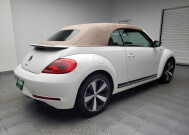 2014 Volkswagen Beetle in Taylor, MI 48180 - 2314003 10