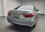 2015 Toyota Camry in Taylor, MI 48180 - 2314054 7