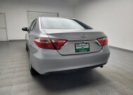 2015 Toyota Camry in Taylor, MI 48180 - 2314054 6