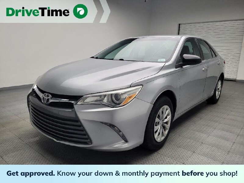 2015 Toyota Camry in Taylor, MI 48180 - 2314054