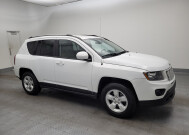 2017 Jeep Compass in Maple Heights, OH 44137 - 2314351 11