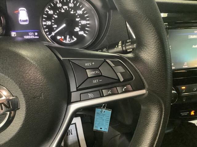 2018 Nissan Rogue in Chicago, IL 60659 - 2314479 13