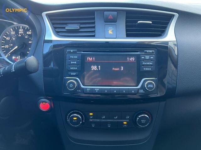 2017 Nissan Sentra in Decatur, GA 30032 - 2314493 29