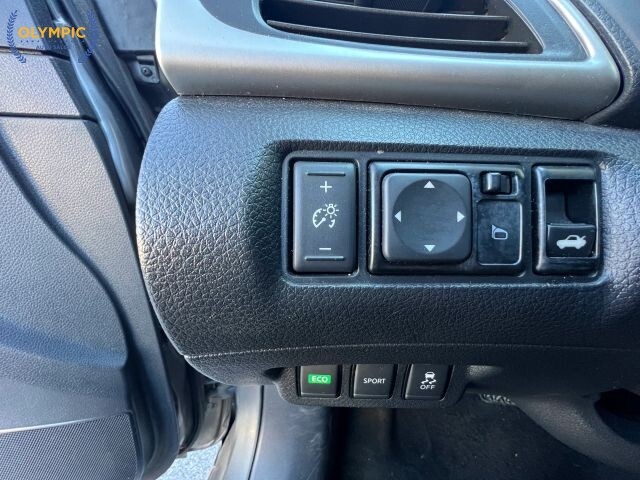 2017 Nissan Sentra in Decatur, GA 30032 - 2314493 36