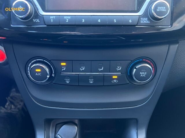 2017 Nissan Sentra in Decatur, GA 30032 - 2314493 32