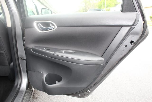 2017 Nissan Sentra in Decatur, GA 30032 - 2314493 117