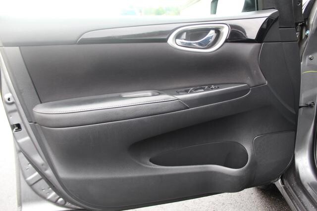 2017 Nissan Sentra in Decatur, GA 30032 - 2314493 114